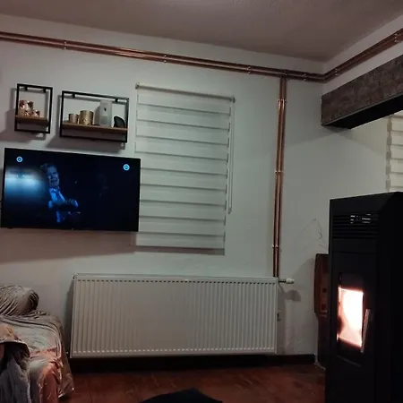 Dağ evi Vikend Kuca Davor *