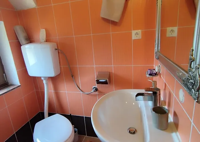 Vikend Kuca Davor Dağ evi *